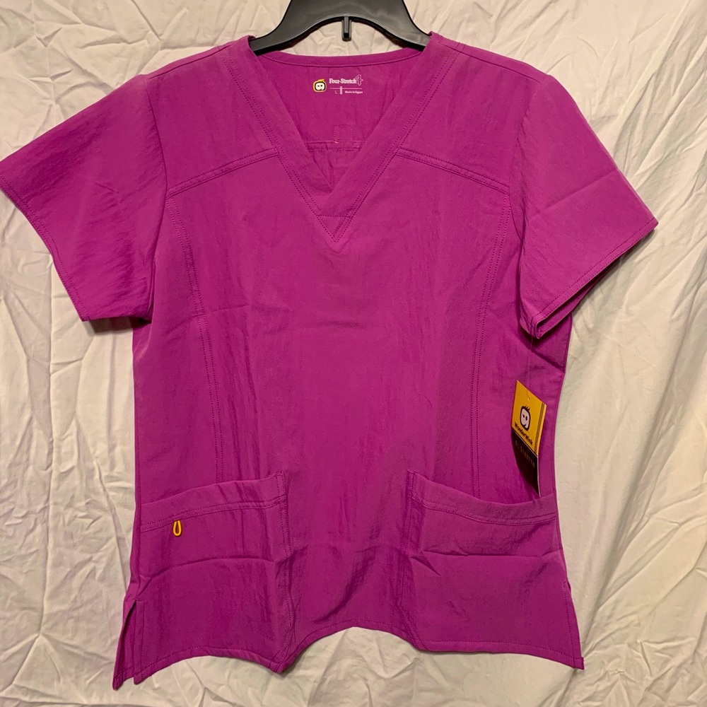 NWT Wonderwink V-neck Women’s scrub top Large Pink